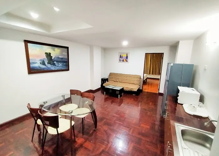 Hotel Le Vanvarothai Saladaeng 3*